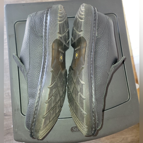 Dr. Martens Norfolk Black Leather Slip On Slip Resistant Shoes Men Sz 7 Ladies 8 - Picture 6 of 12